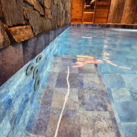 Altitude 808 Piscine Interieure, 9 * Gérardmer